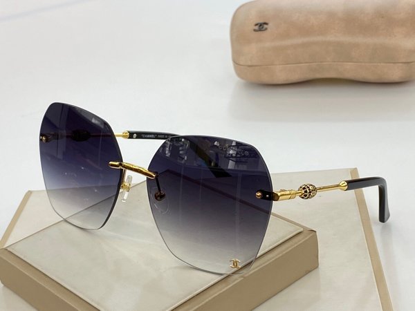 Chanel Sunglasses Top Quality CC6658_1846