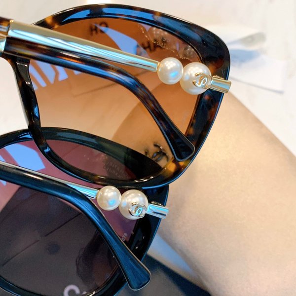 Chanel Sunglasses Top Quality CC6658_188
