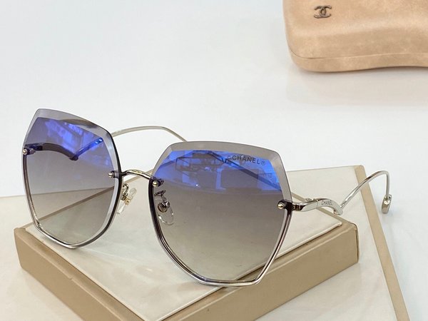 Chanel Sunglasses Top Quality CC6658_246