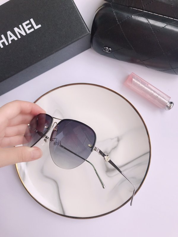 Chanel Sunglasses Top Quality CC6658_2493