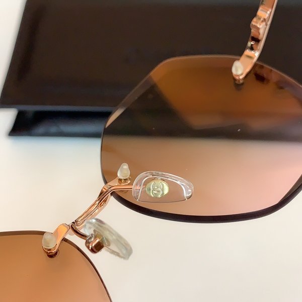 Chanel Sunglasses Top Quality CC6658_2543