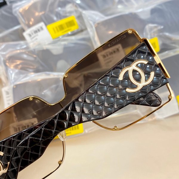 Chanel Sunglasses Top Quality CC6658_255