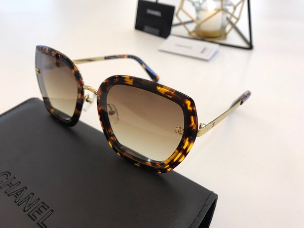 Chanel Sunglasses Top Quality CC6658_319