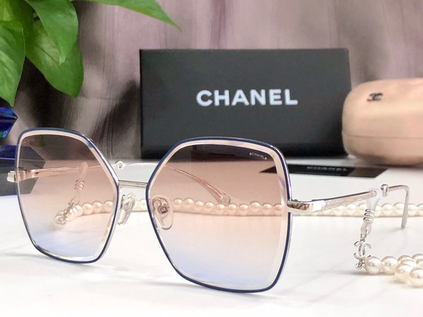 Chanel Sunglasses Top Quality CC6658_383