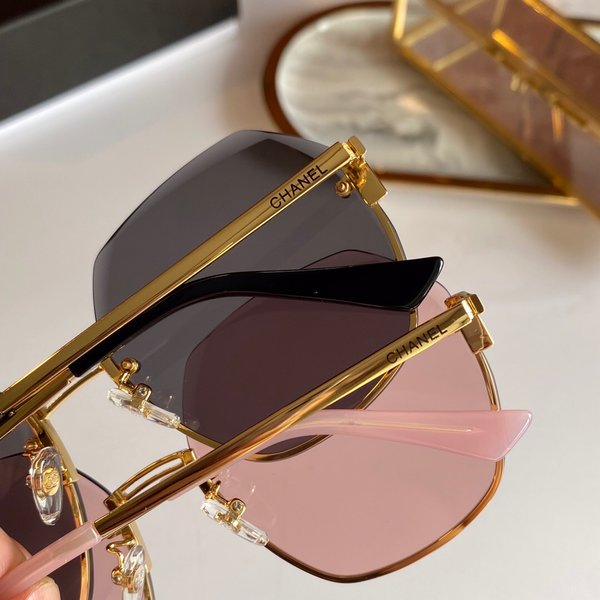 Chanel Sunglasses Top Quality CC6658_4