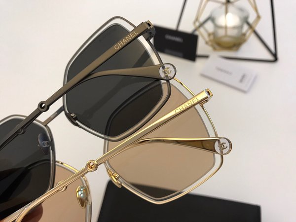 Chanel Sunglasses Top Quality CC6658_518