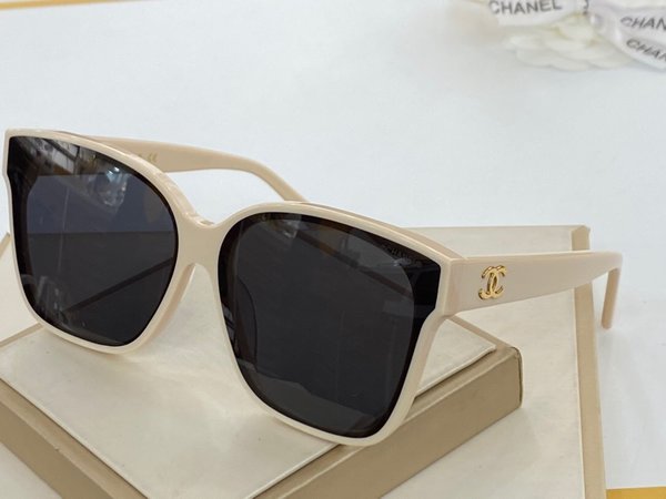 Chanel Sunglasses Top Quality CC6658_526