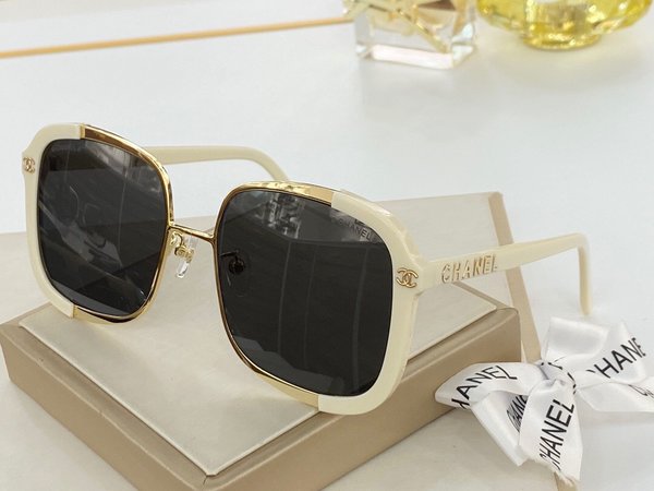 Chanel Sunglasses Top Quality CC6658_540