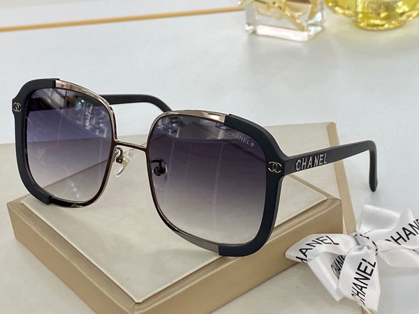 Chanel Sunglasses Top Quality CC6658_542