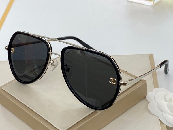 Chanel Sunglasses Top Quality CC6658_581