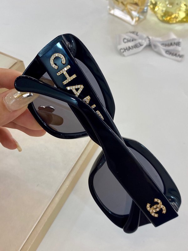 Chanel Sunglasses Top Quality CC6658_737