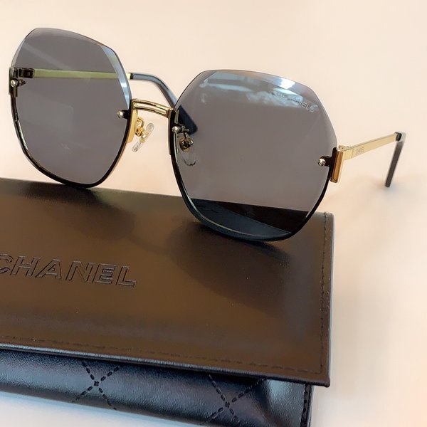 Chanel Sunglasses Top Quality CC6658_80