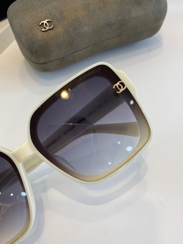 Chanel Sunglasses Top Quality CC6658_858