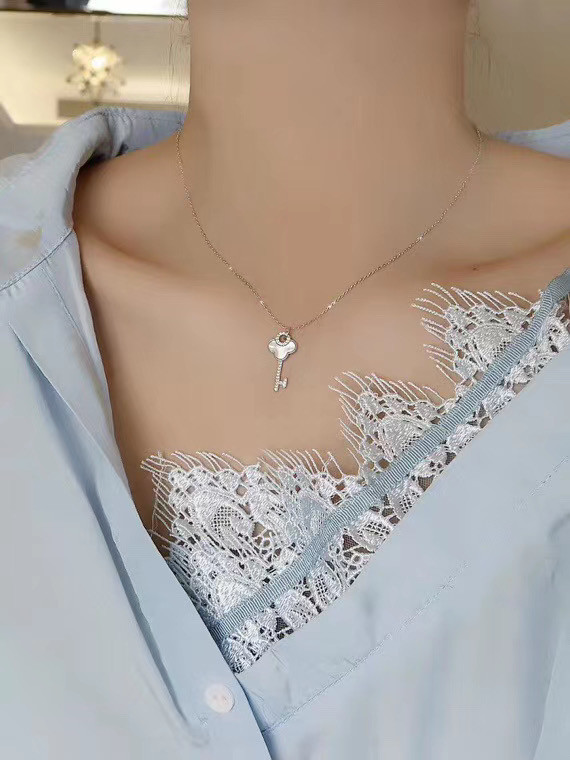 Van Cleef & Arpels Necklace CE5269