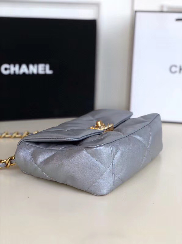 Chanel 19 flap bag AS1160 silver