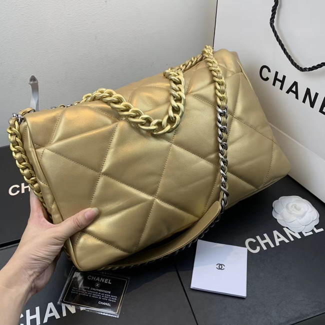 Chanel 19 flap bag AS1161 gold