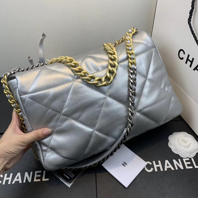 Chanel 19 flap bag AS1161 silver