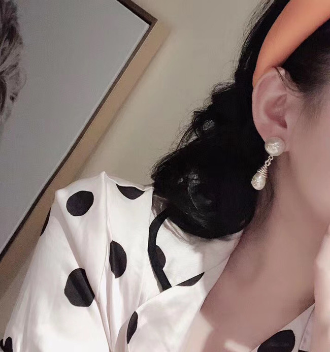 Chanel Earrings CE5285