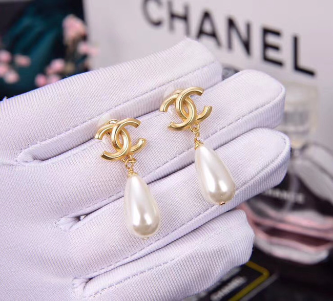 Chanel Earrings CE5304
