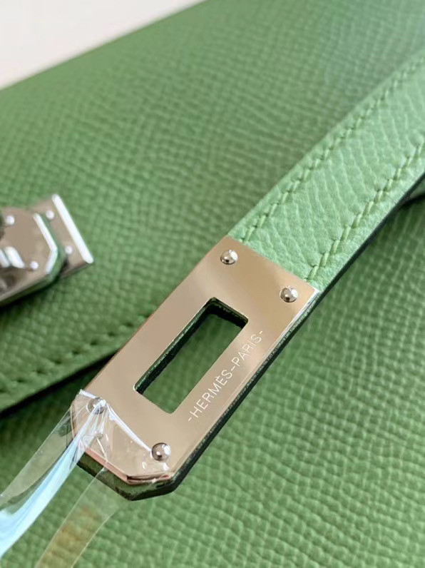 Hermes Original kelly espom leather to go woc Bag H4087 green