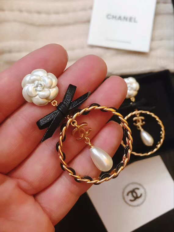 Chanel Earrings CE5400