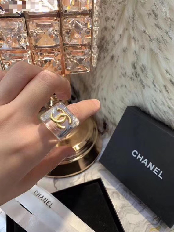 Chanel Ring CE5424