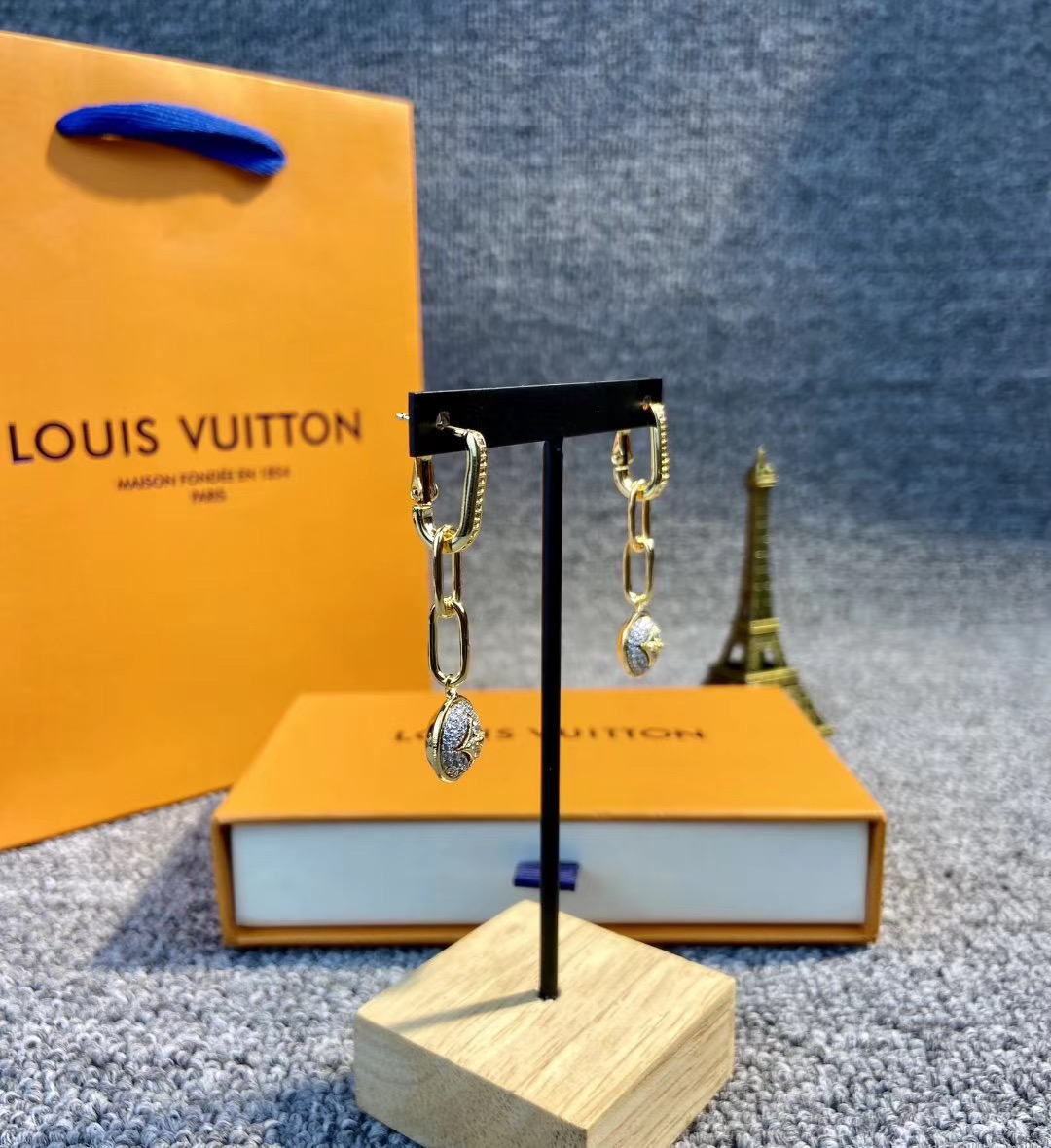 Louis Vuitton Earrings CE5449