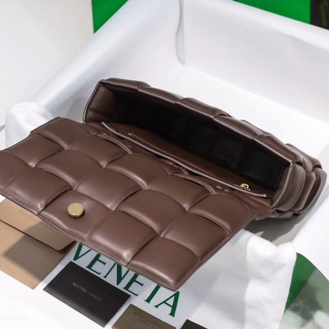 Bottega Veneta THE CHAIN CASSETTE Expedited Delivery 631421 Chocolates