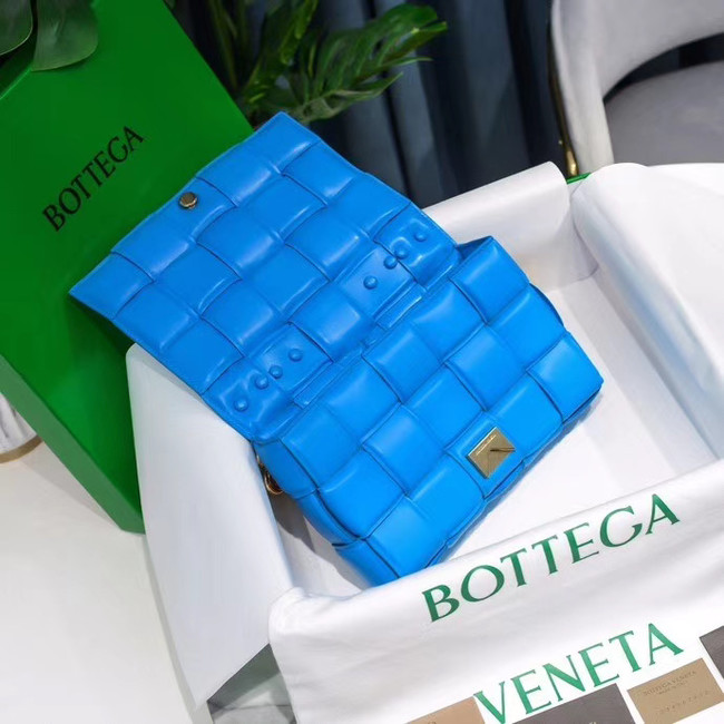 Bottega Veneta THE CHAIN CASSETTE Expedited Delivery 631421 blue