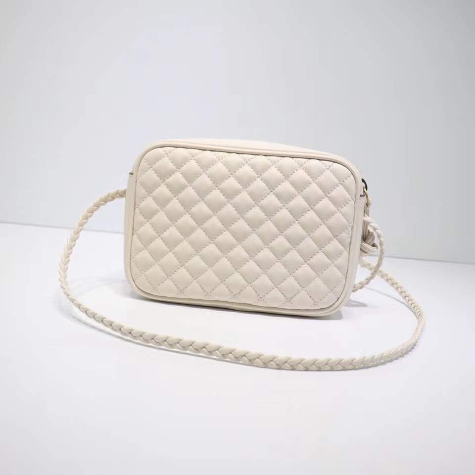 Gucci Laminated leather small shoulder bag 51060 white