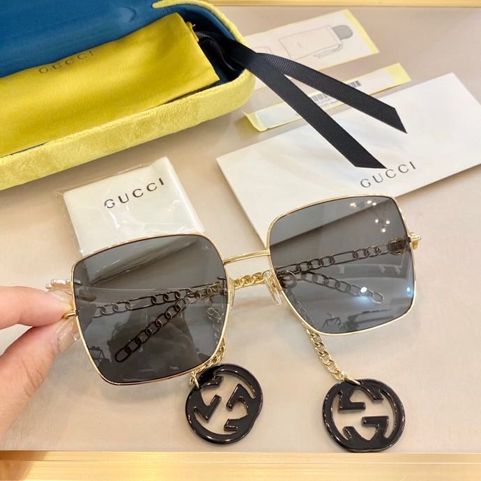 Gucci Sunglasses Top Quality GG8963_2