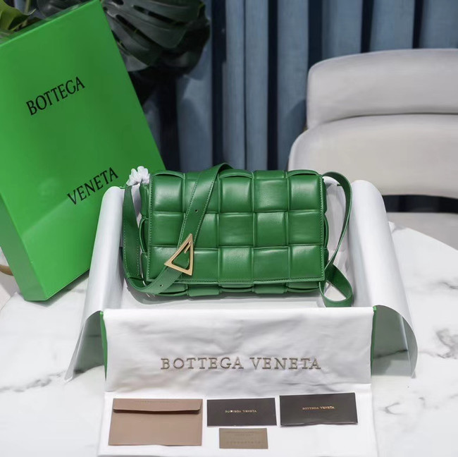 Bottega Veneta PADDED CASSETTE BAG 591970 green