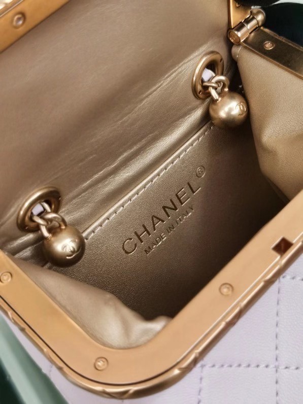 Chanel Original mini Magnet buckle bag AS1886 pink