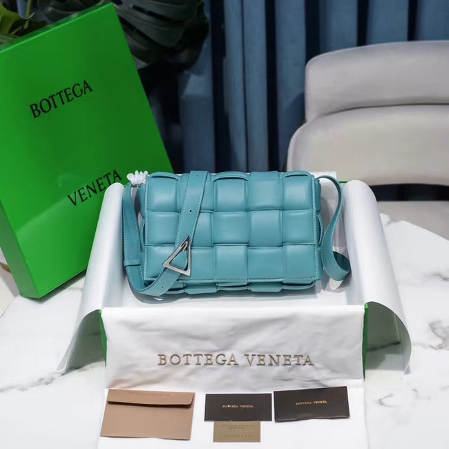 Bottega Veneta PADDED CASSETTE BAG 591970 LINOLEUM