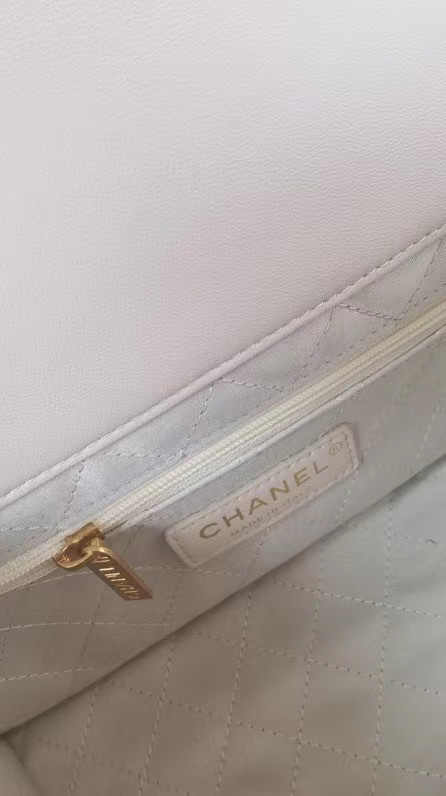 Chanel Original Lather Flap Bag AS2044 white