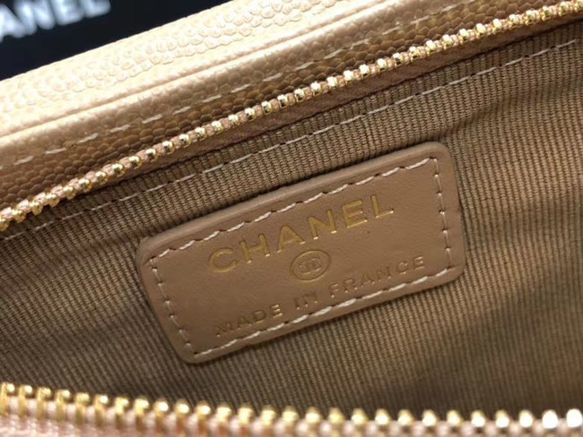 Chanel Calfskin Chain Card packet & Gold-Tone Metal AP0990 beige