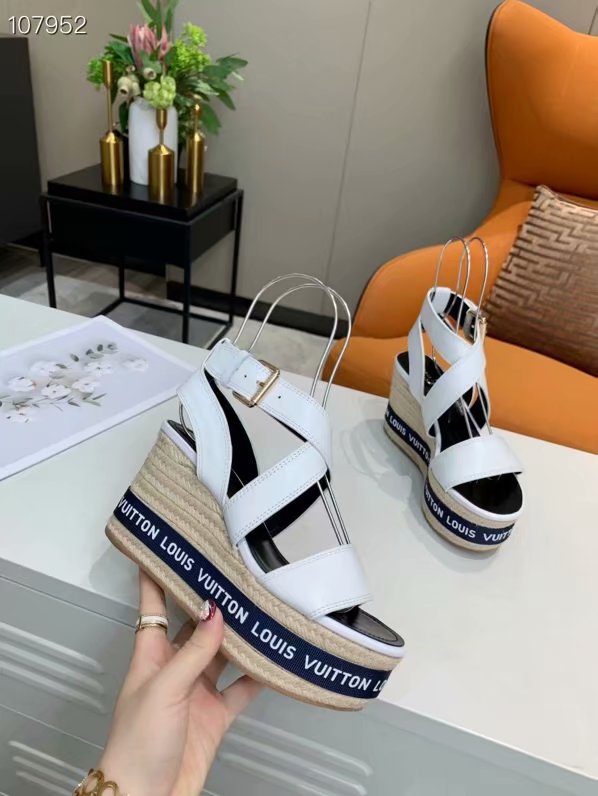 Louis Vuitton Shoes LV995DSC