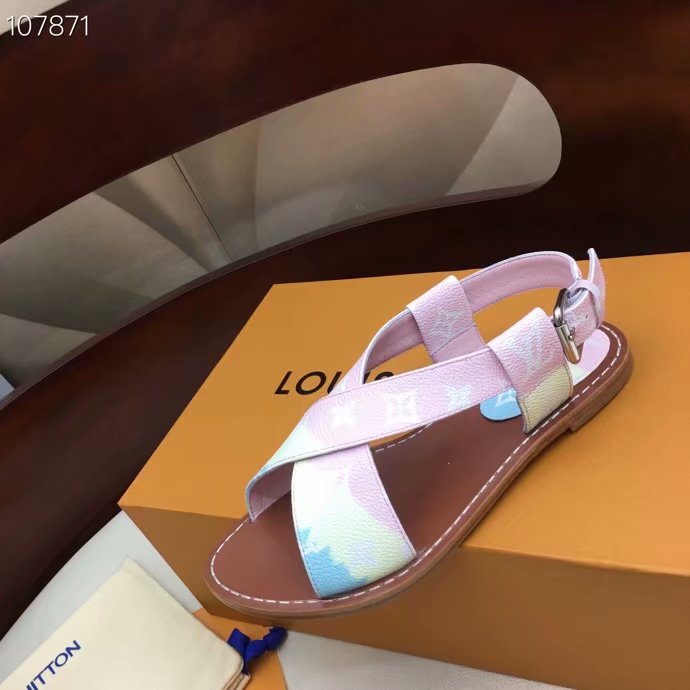 Louis Vuitton Shoes LV1009DC-4