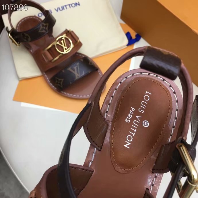 Louis Vuitton Shoes LV1011DC-1