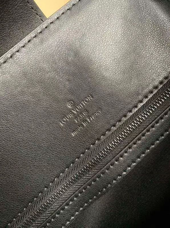 Louis Vuitton ONTHEGO Original Leather Bag M60725 Black