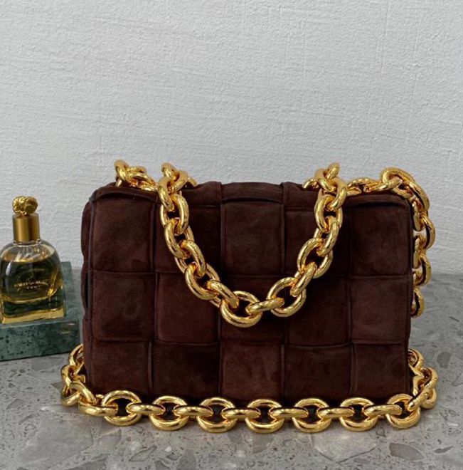 Bottega Veneta THE CHAIN CASSETTE 631421 Fondant