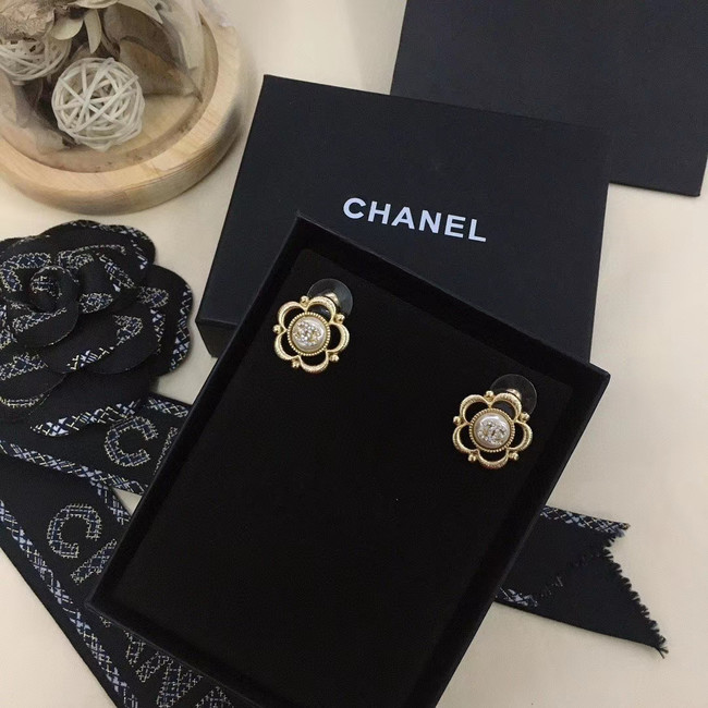 Chanel Earrings CE5618