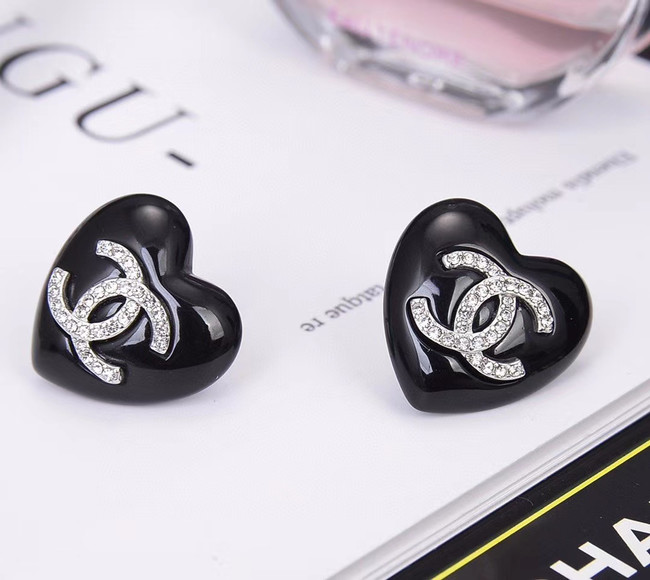 Chanel Earrings CE5640