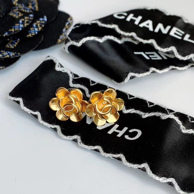 Chanel Earrings CE5661