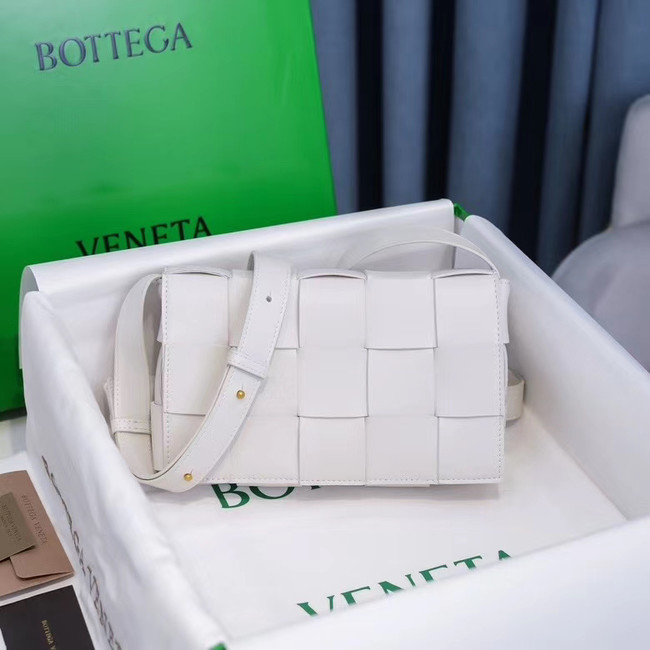 Bottega Veneta BORSA CASSETTE 578004 White