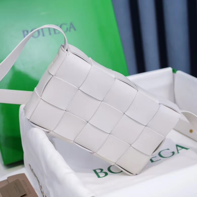 Bottega Veneta BORSA CASSETTE 578004 White