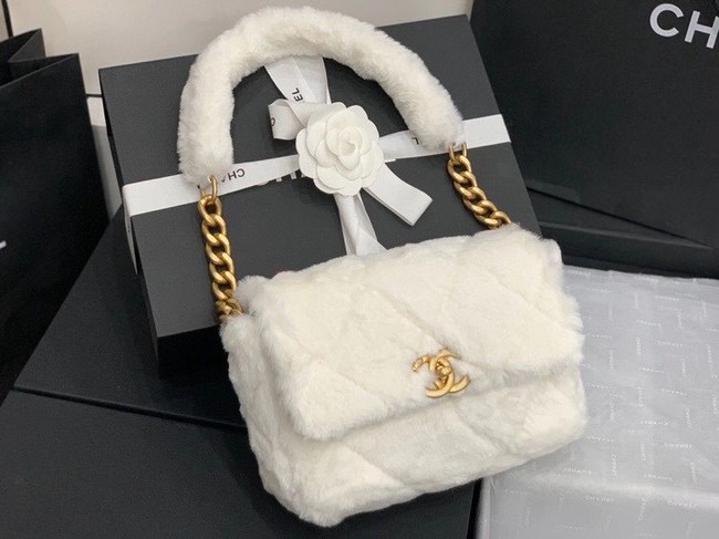 Chanel flap bag Shearling Lambskin & Gold-Tone Metal AS2240 White