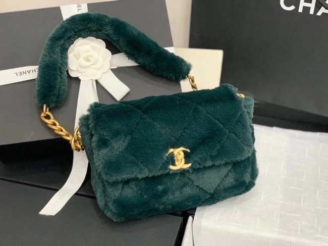Chanel flap bag Shearling Lambskin & Gold-Tone Metal AS2240 green