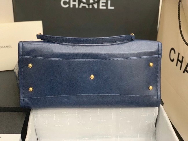 Chanel shopping bag A67001 Royal Blue