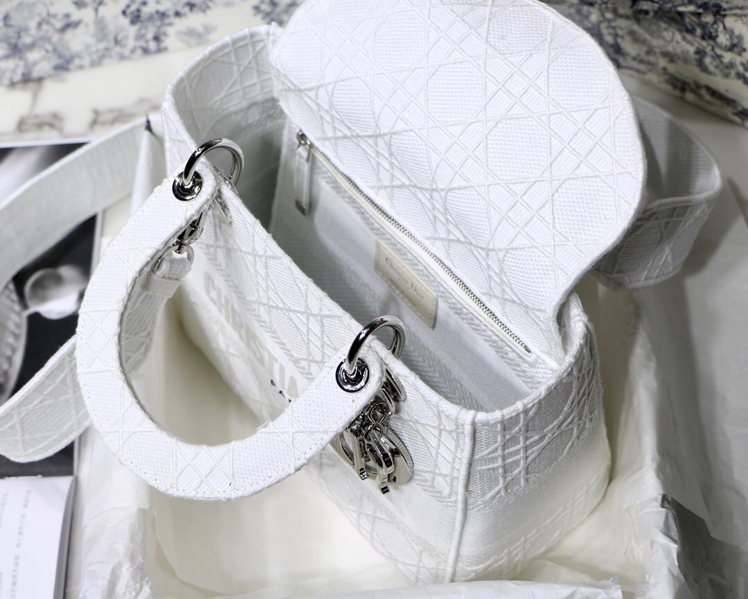 DIOR MEDIUM LADY D-LITE BAG Denim White Cannage Embroidery M0565OREY